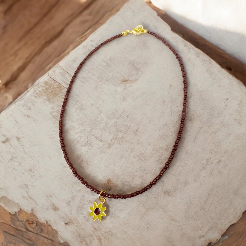 HANDMADE Dainty brown seed bead sunflower gold pendant choker necklace